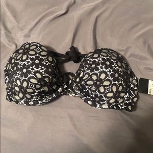 Victoria’s Secret bikini top